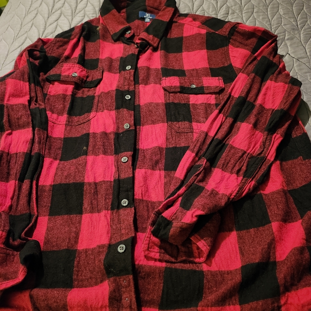 Men's shirt